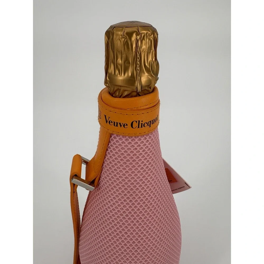New with Tags Veuve Clicquot Rosé Champagne Bag Cooler Carrier 750mL France Rare